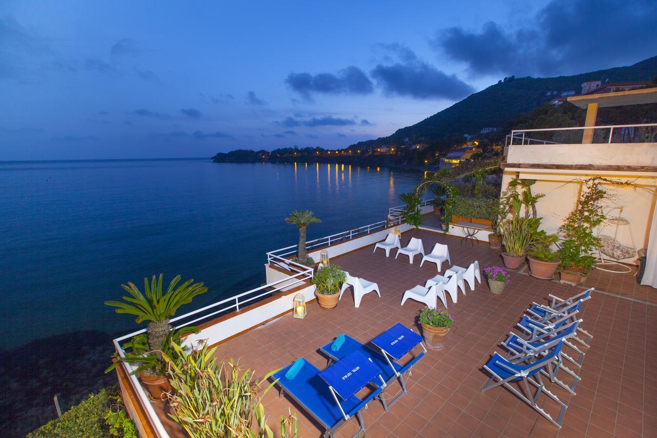 Il Cefalo Hotel & Restaurant 카스텔라바테 외부 사진